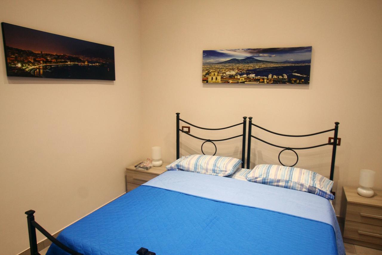 Casa Fedora Bed and Breakfast Napels Buitenkant foto